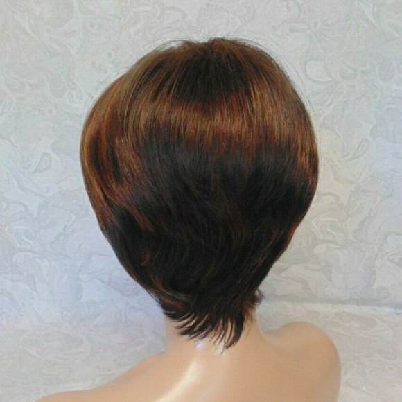 Short Brown Highlighted Heat Resistant Wig main image 6